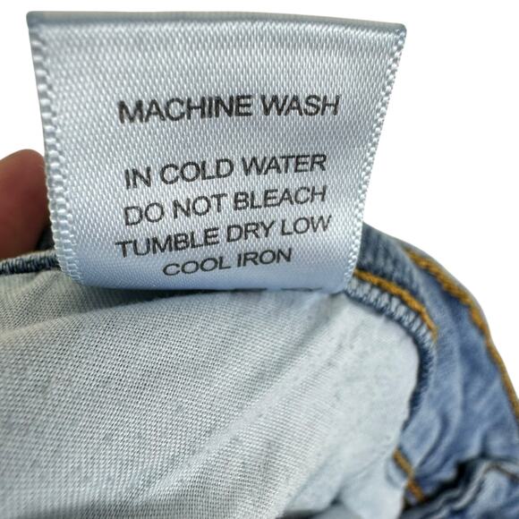 Judy Blue Light Wash High Rise Destroyed Distressed Ankle Fit Stretchy Jeans 20W - Picture 9 of 9